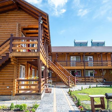 Rybatska 7 Hotell Tjornomorsk Exteriör bild